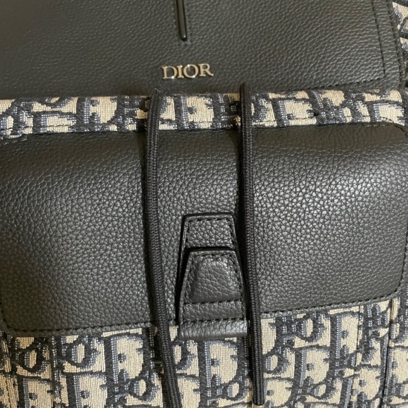 Dior Motion Backpack In Oblique Jacquard And Grained Calfskin Leather - Picture 2 of 8